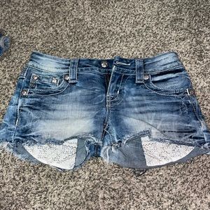 Denim miss me jeans size 25 signature short